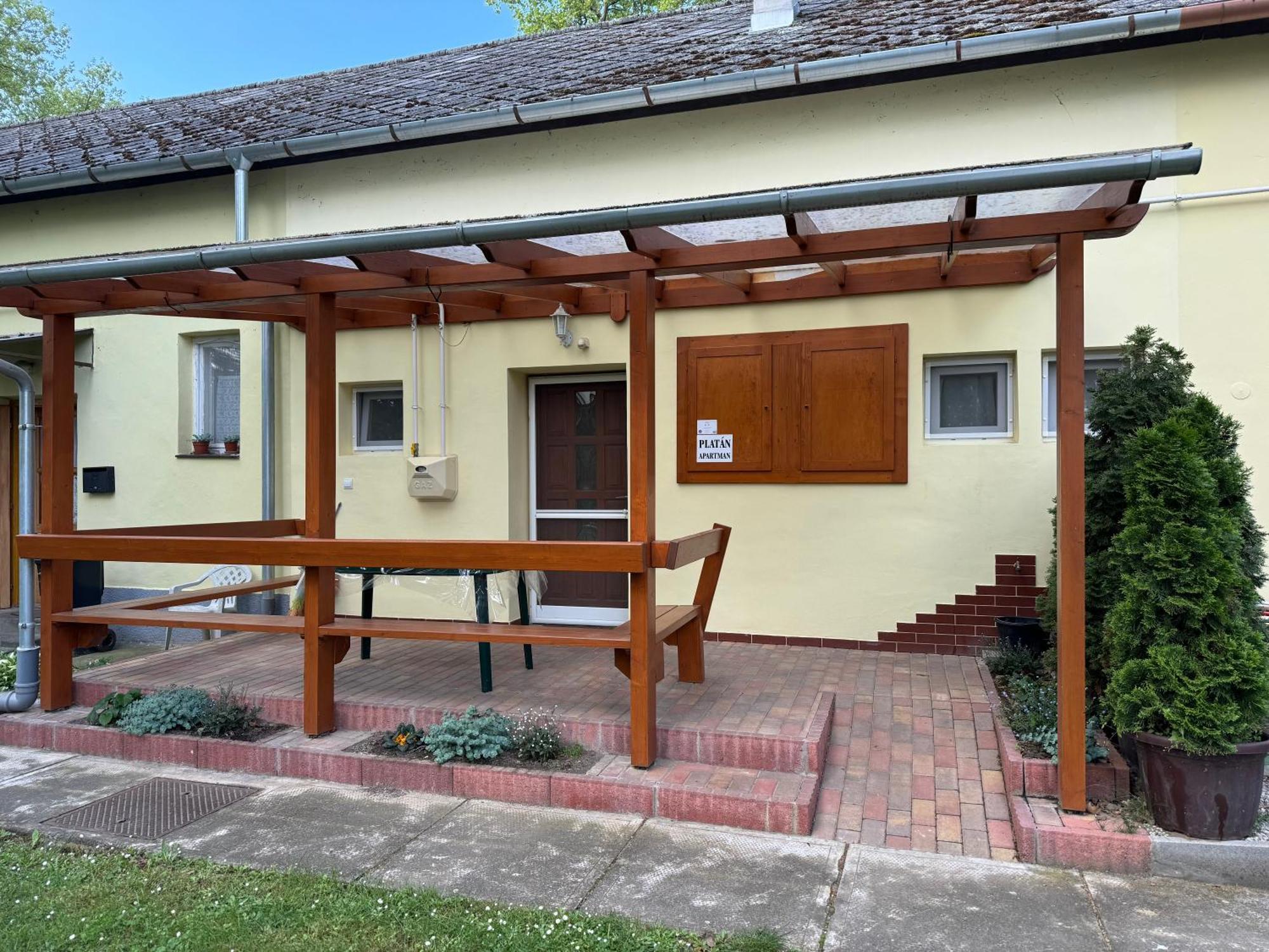 Platan Apartman Marcali Екстер'єр фото